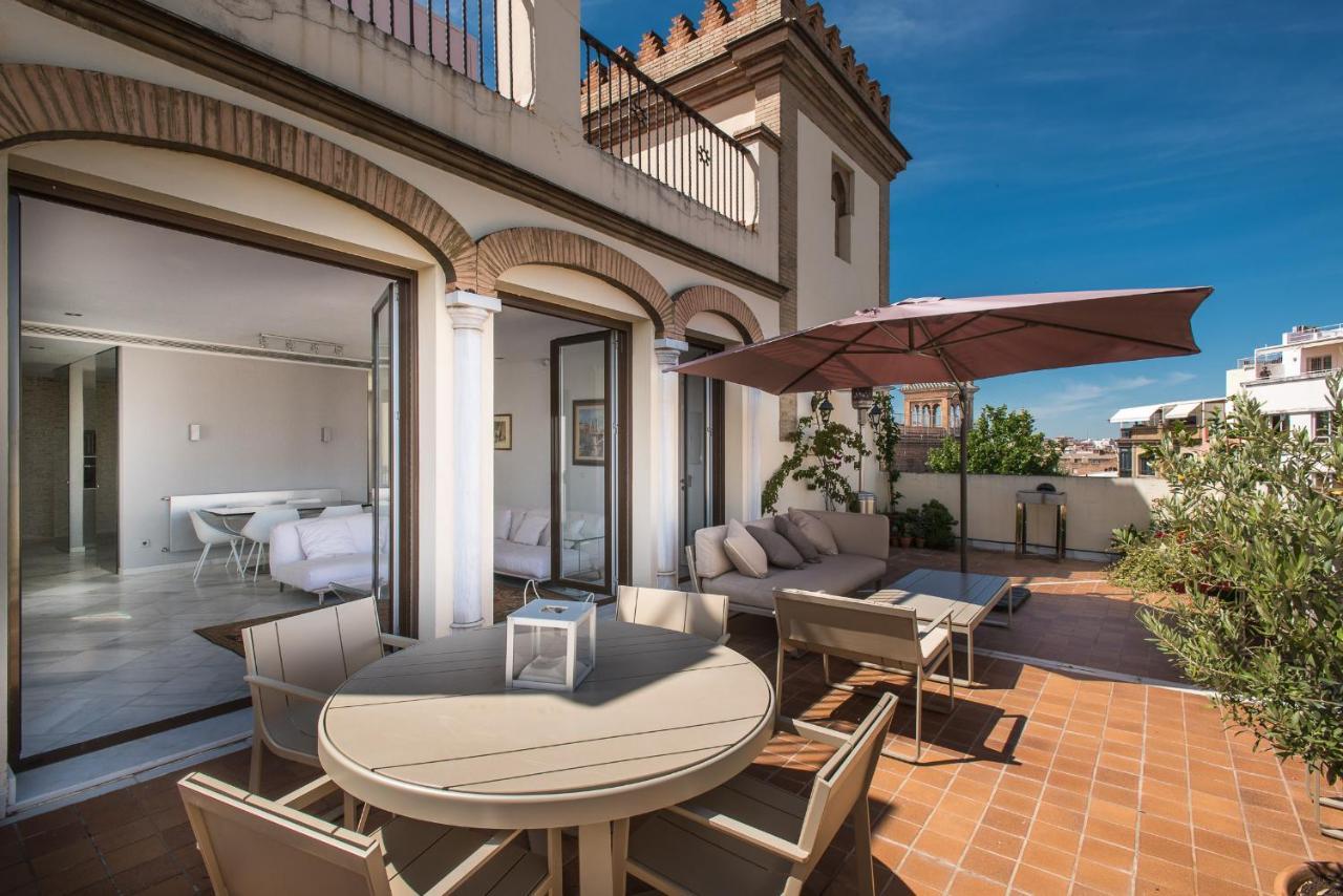 Puerta Del Leon Apartment Seville Exterior photo